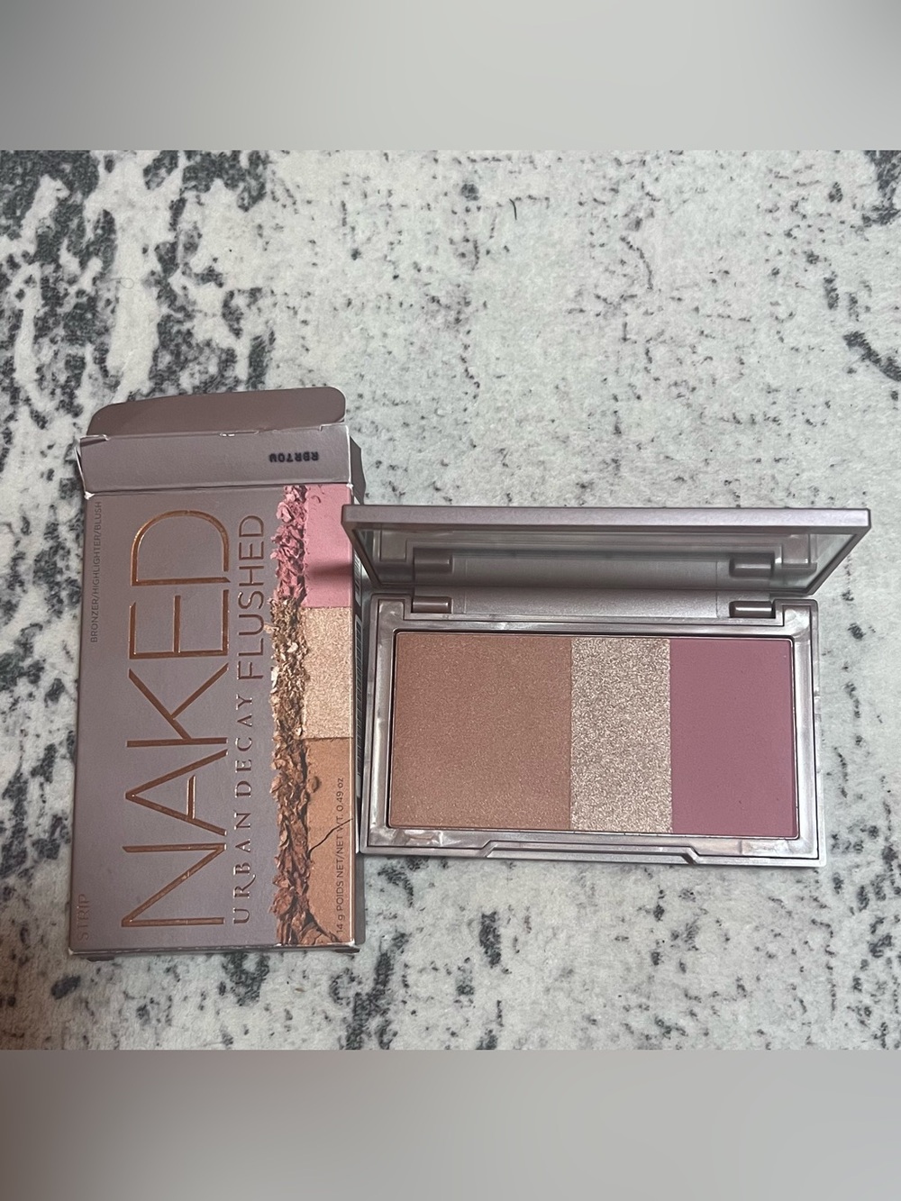 Urban Decay Naked Flushed palette Strip - Picture 2 of 9